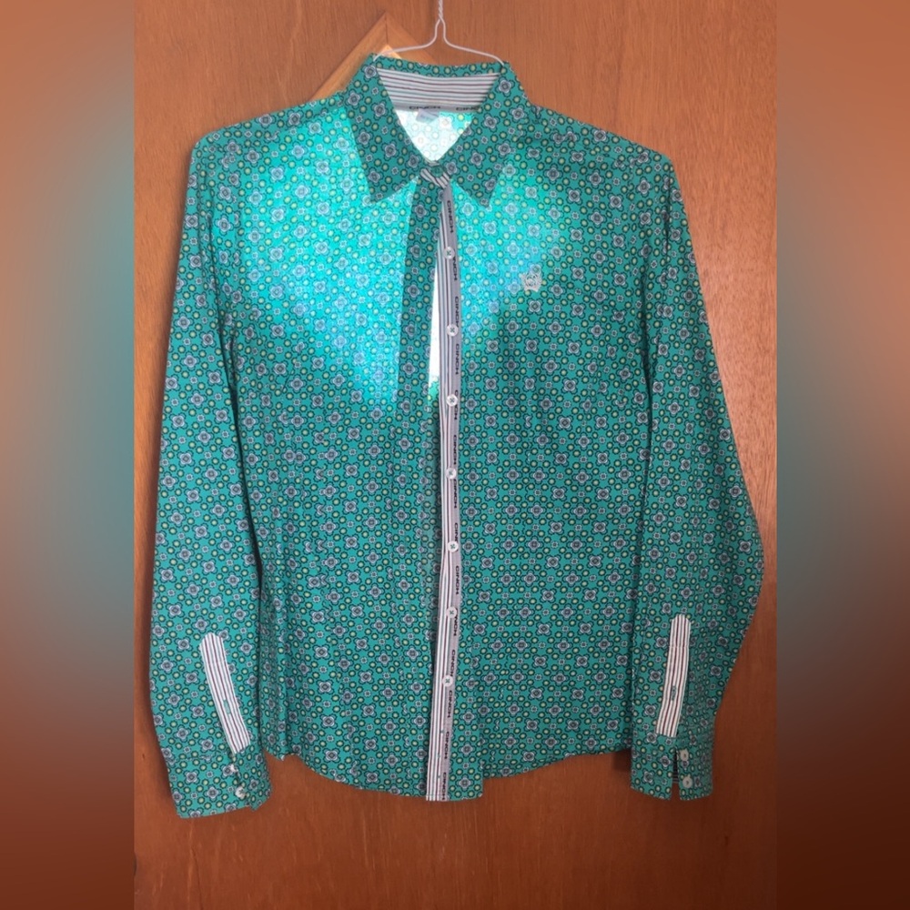 Cinch women’s button down rodeo shirt